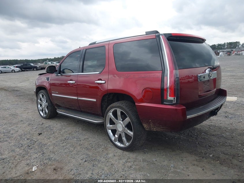 2008 Cadillac Escalade Standard