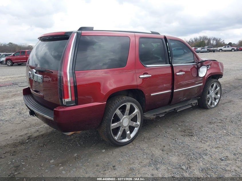 2008 Cadillac Escalade Standard