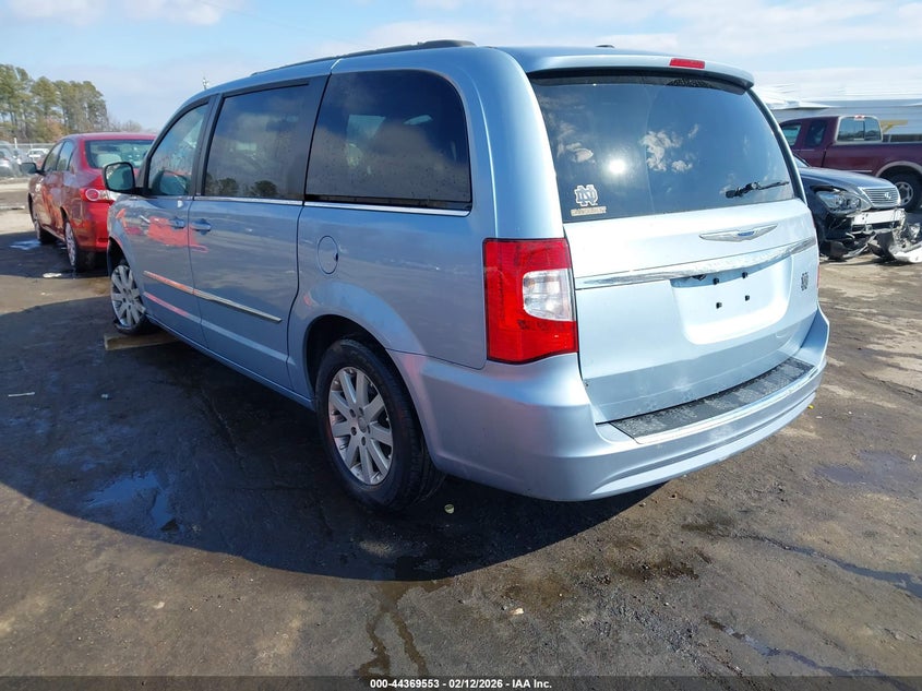 2013 Chrysler Town & Country Touring