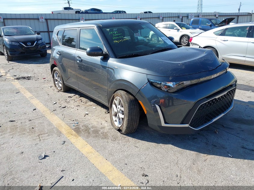 2023 Kia Soul Lx