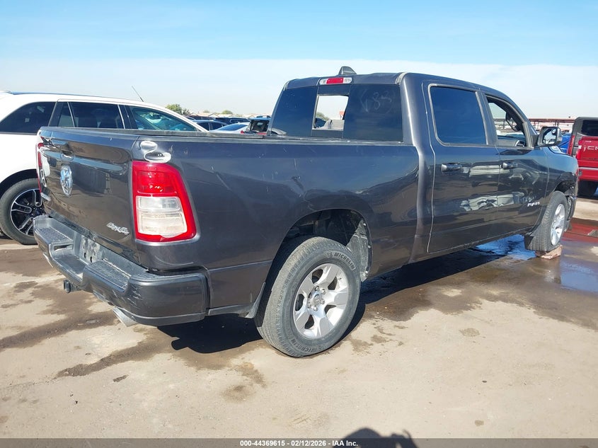 2021 RAM 1500 auction photo 4