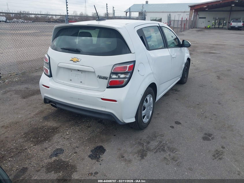 2017 Chevrolet Sonic Lt Auto