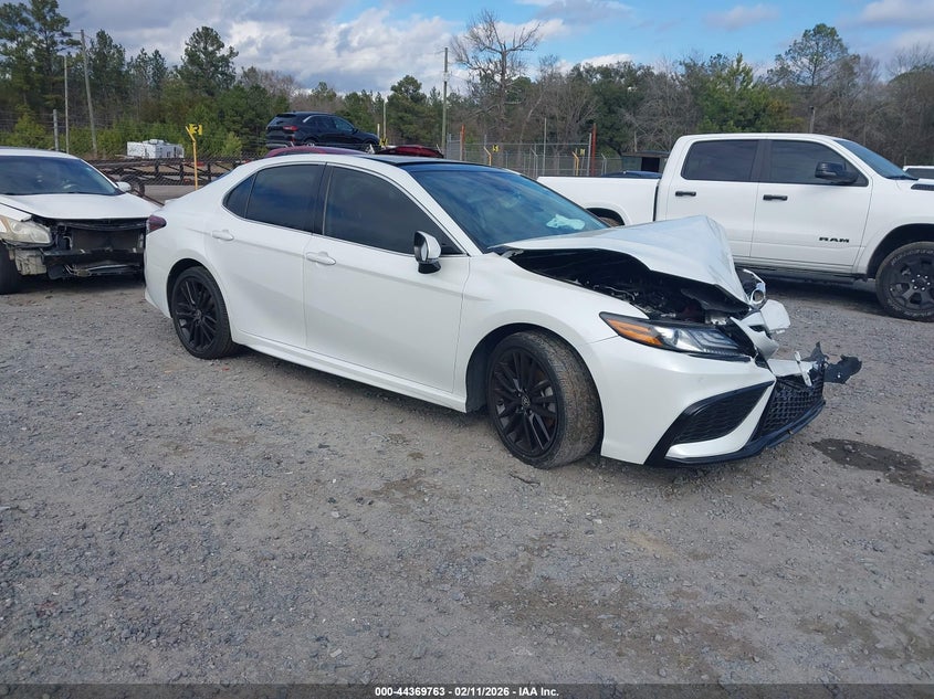 2023 Toyota Camry Xse V6