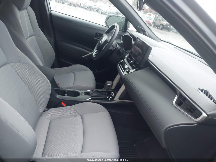 2024 Toyota Corolla Cross Hybrid Se