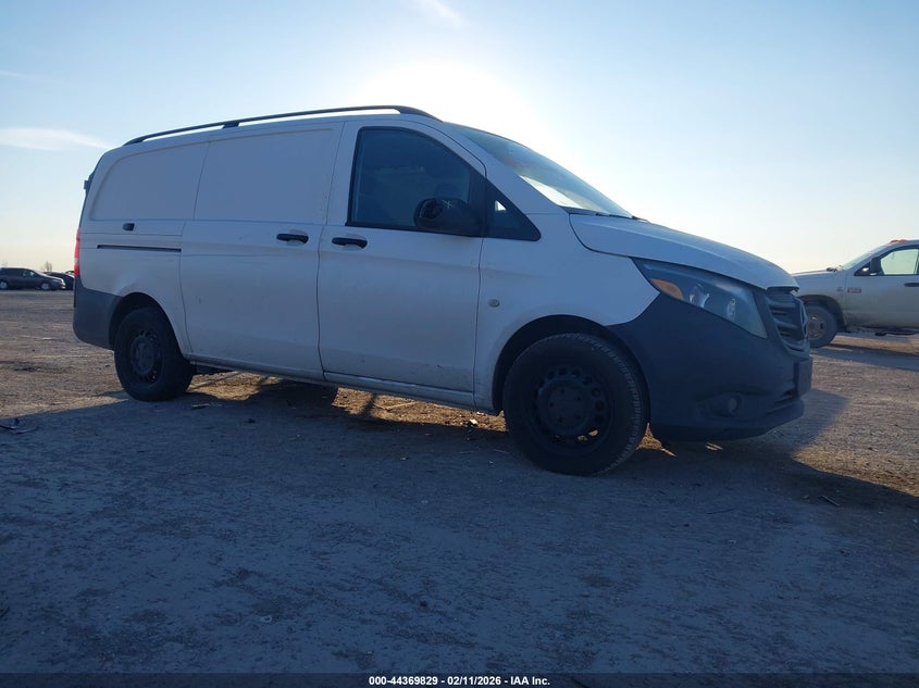 2016 Mercedes-Benz Metris