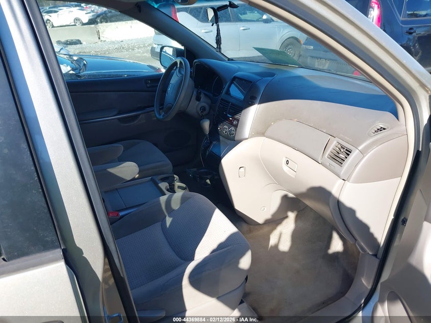 2008 Toyota Sienna Le