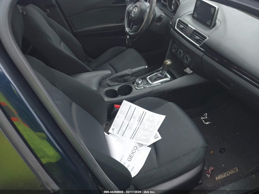 2015 Mazda Mazda3 I Sport