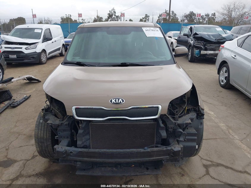 2016 Kia Soul VIN: KNDJN2A26G7331796 Lot: 44370134