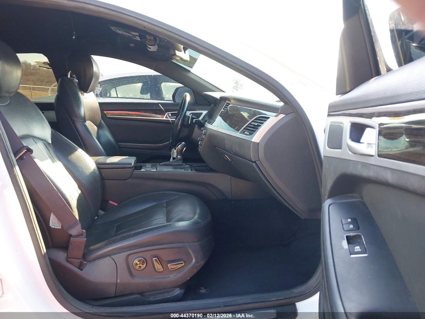 2015 Hyundai Genesis 3.8