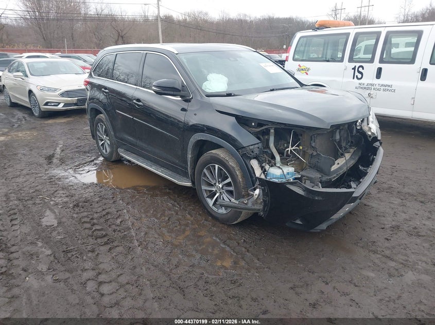 2017 Toyota Highlander Xle