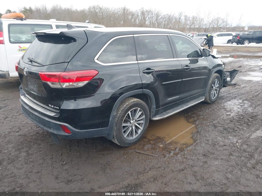 2017 Toyota Highlander Xle