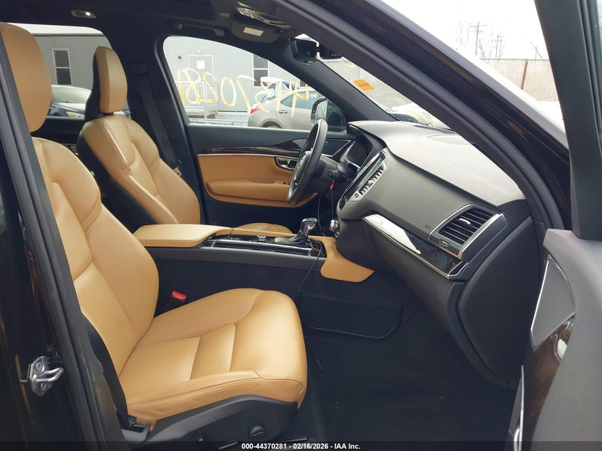 2019 Volvo Xc90 T6 Momentum