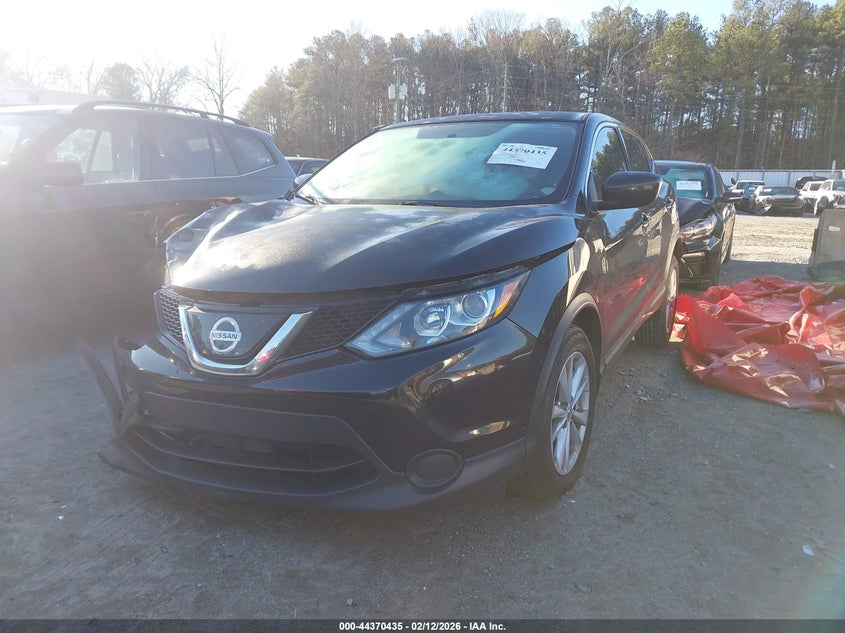 2018 Nissan Rogue Sport S