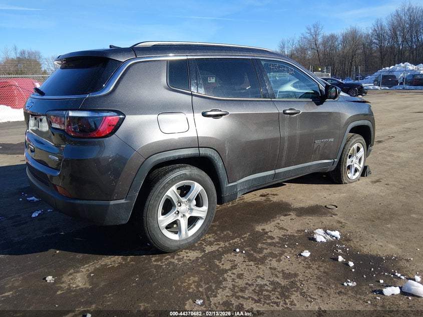 2023 Jeep Compass Latitude 4X4