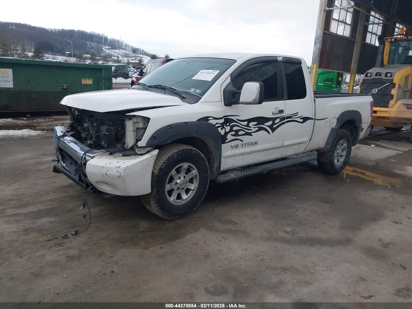 2005 Nissan Titan Se
