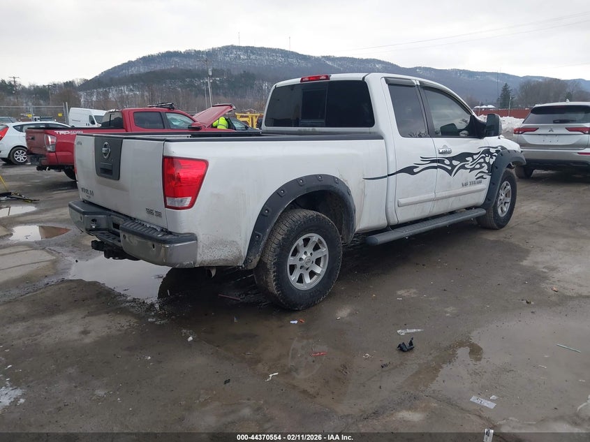 2005 Nissan Titan Se