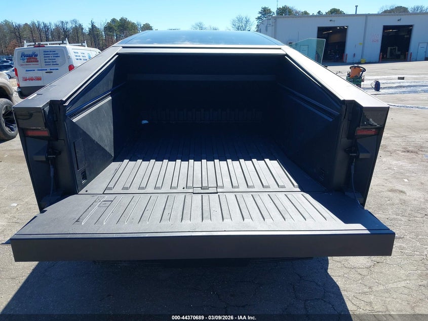 2025 Tesla Cybertruck All-Wheel Drive VIN: 7G2CEHED3SA073483 Lot: 44370689