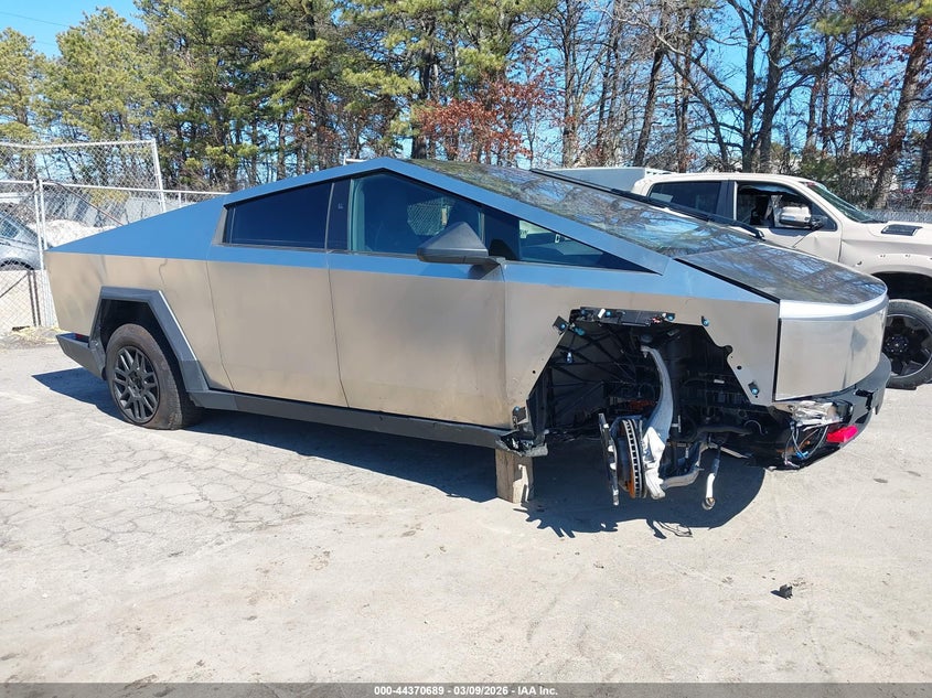 2025 Tesla Cybertruck All-Wheel Drive VIN: 7G2CEHED3SA073483 Lot: 44370689