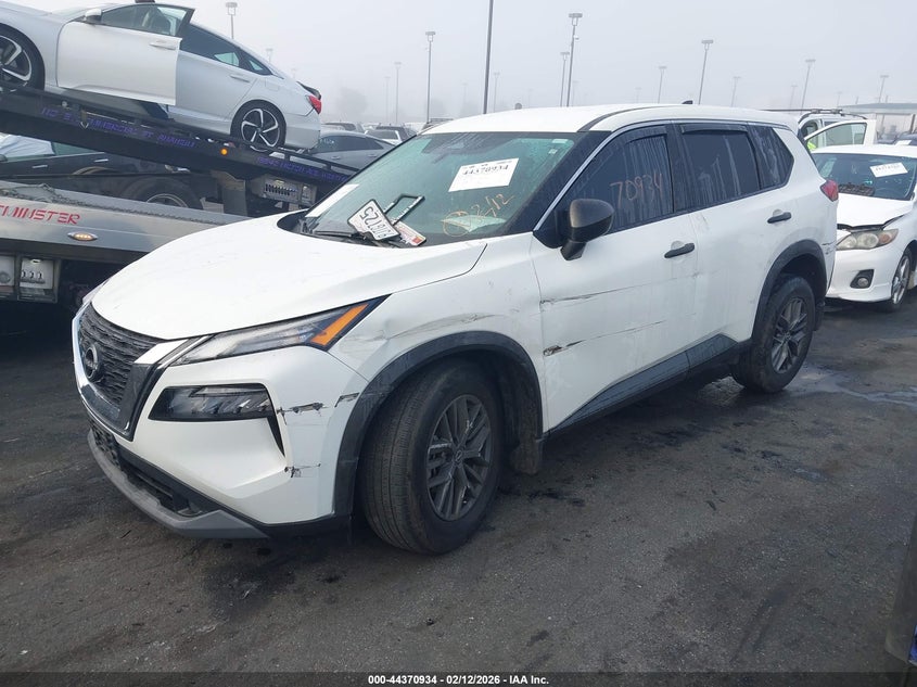 2023 Nissan Rogue S Fwd