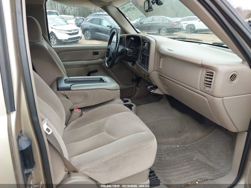 2004 GMC SIERRA 1500 auction photo 5