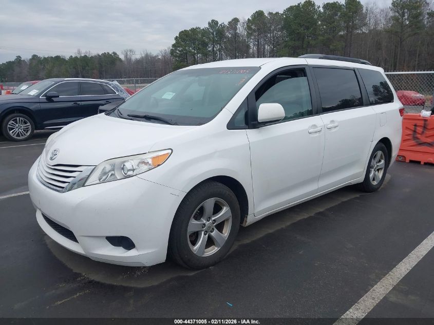 2016 Toyota Sienna Le 8 Passenger