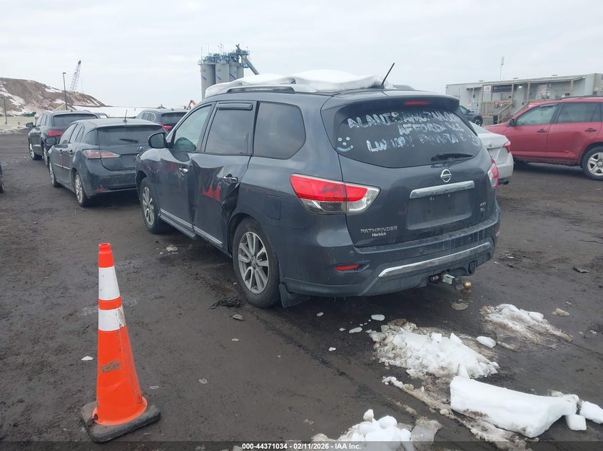 2013 Nissan Pathfinder Sl