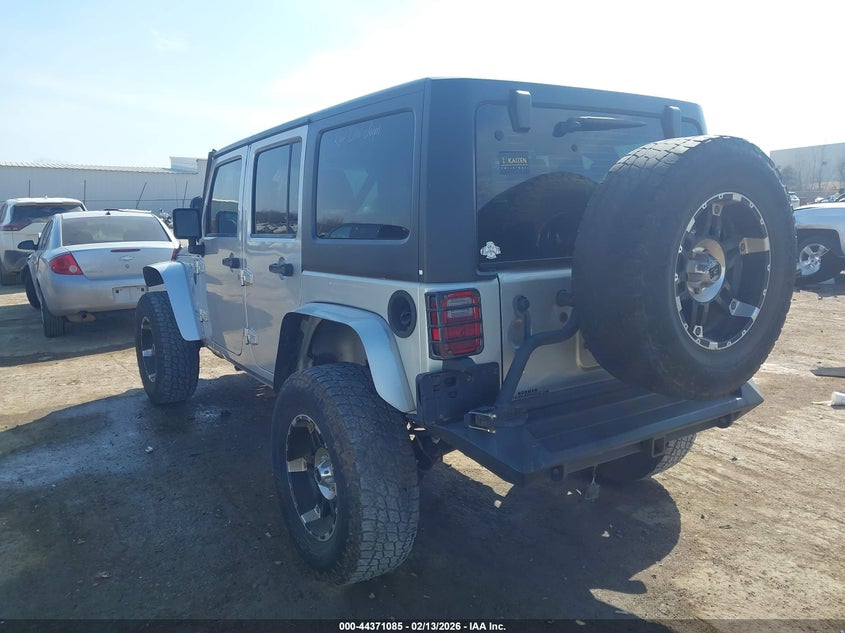 2012 Jeep Wrangler Unlimited Sahara
