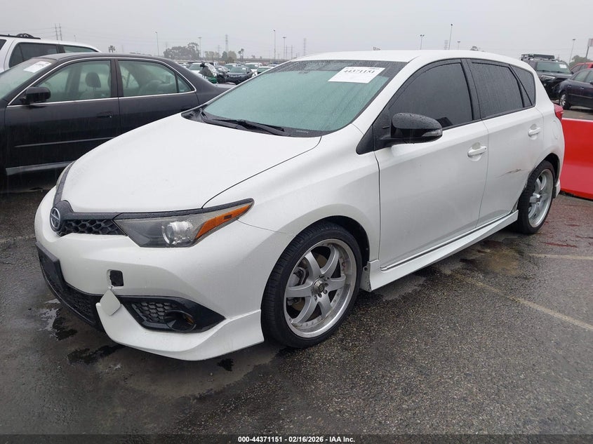 2016 Scion Im
