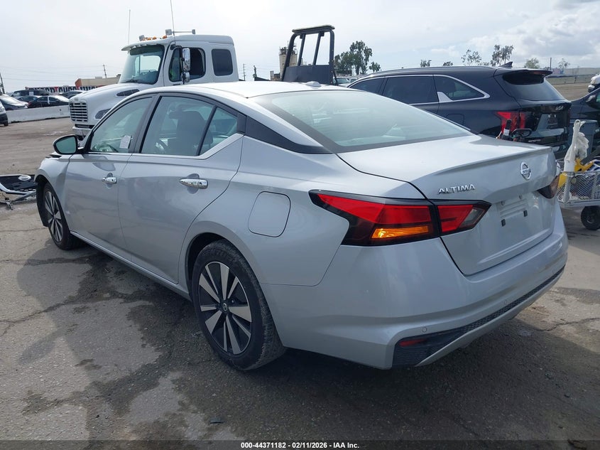 2022 Nissan Altima Sv Fwd