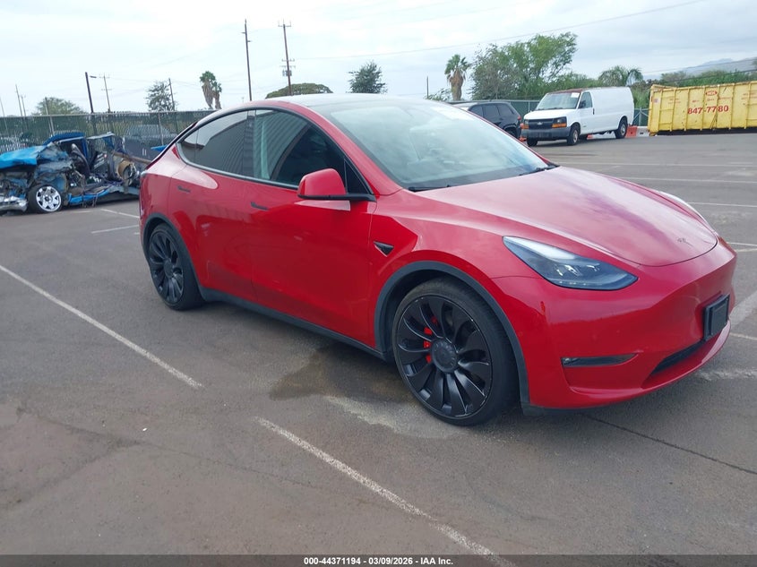 2022 Tesla Model Y Performance Dual Motor All-Wheel Drive