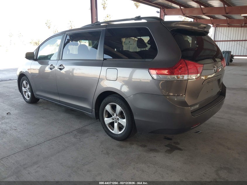 2011 Toyota Sienna Le V6