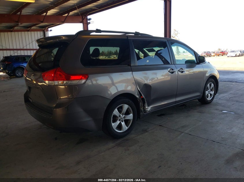 2011 Toyota Sienna Le V6