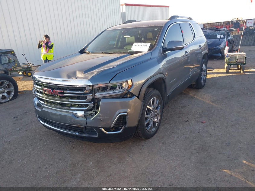 2022 GMC Acadia Awd Slt