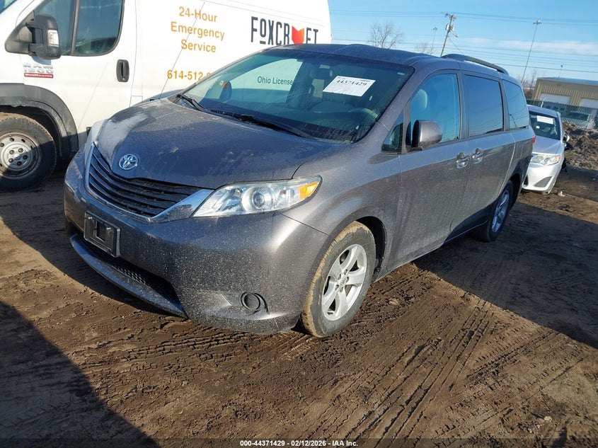 2011 Toyota Sienna Le V6