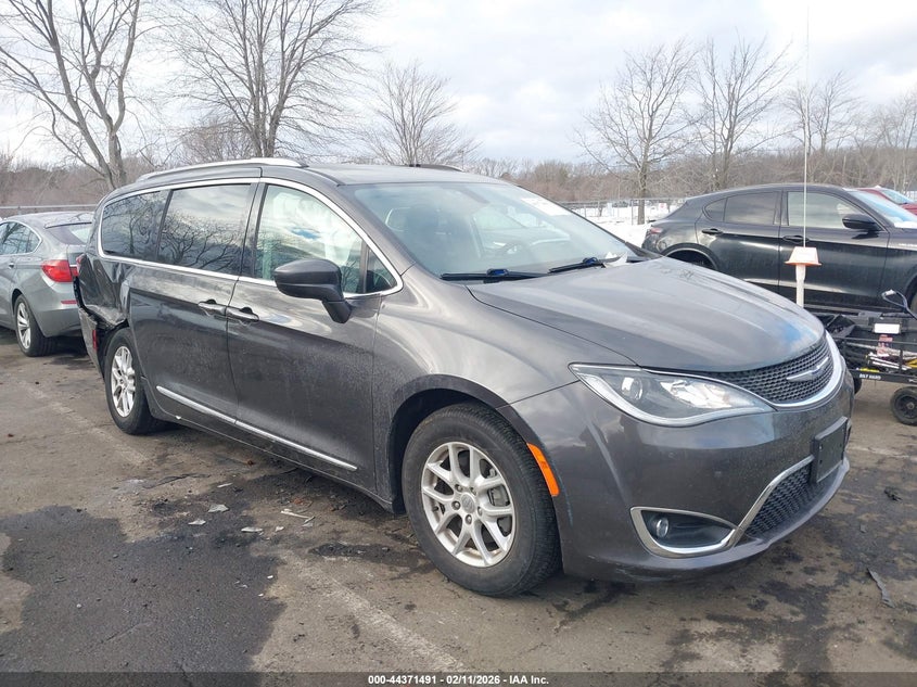 2020 Chrysler Pacifica Touring L