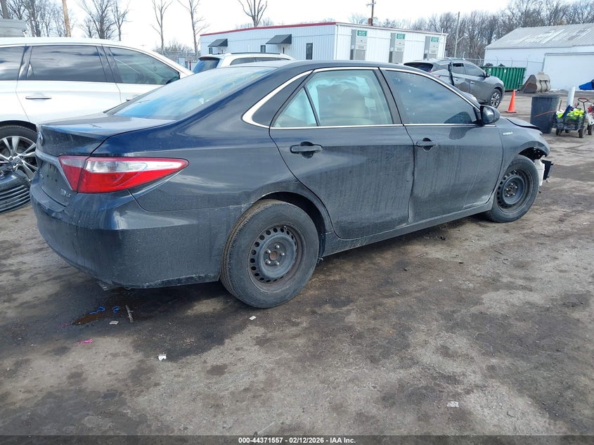 2017 Toyota Camry Hybrid Le
