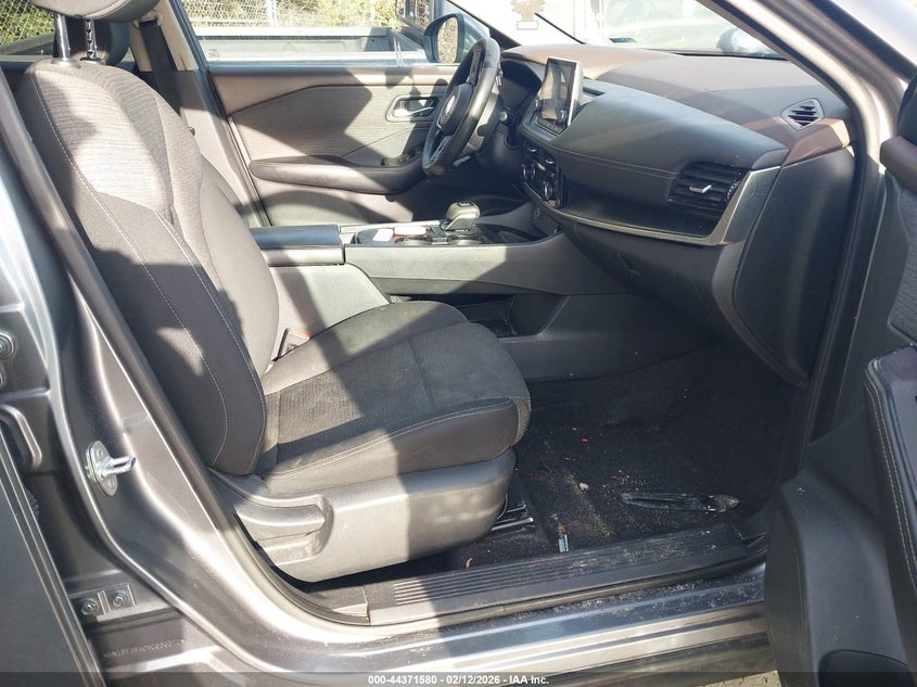 2022 Nissan Rogue Sv Fwd