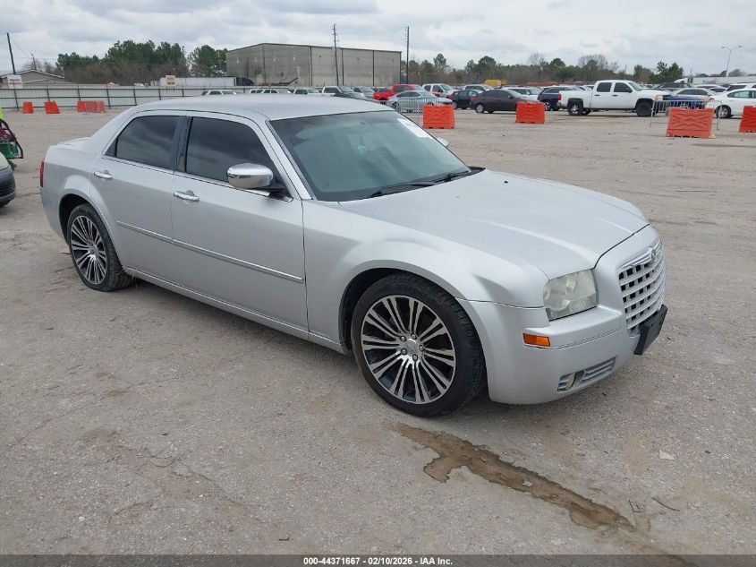 2010 Chrysler 300 Touring/Signature Series/Executive Series VIN: 2C3CA5CV4AH327971 Lot: 44371667