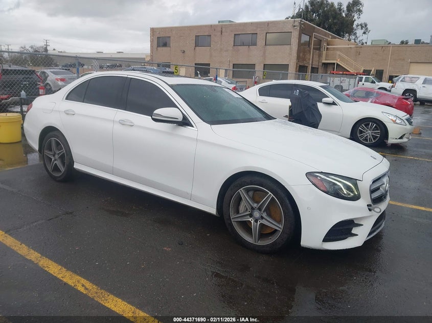 2017 Mercedes-Benz E 300