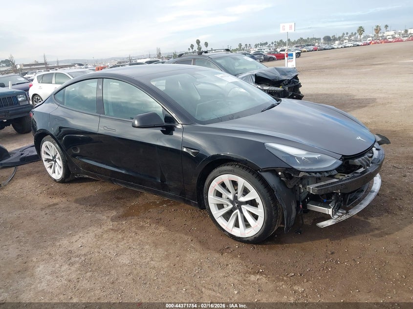 2022 Tesla Model 3 Long Range Dual Motor All-Wheel Drive