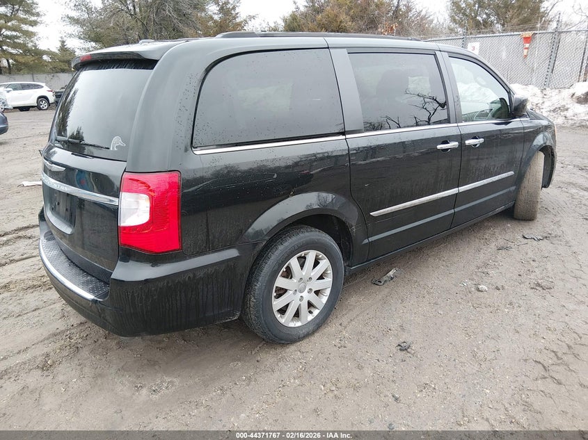 2015 Chrysler Town & Country Touring