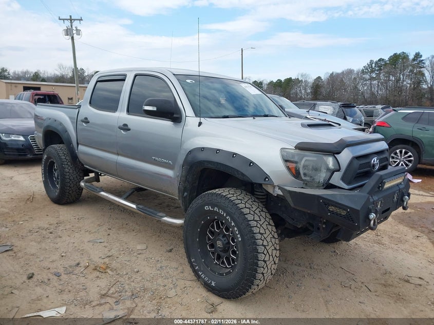 2015 Toyota Tacoma Base V6