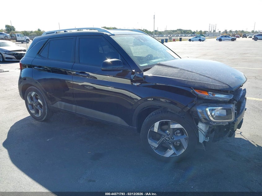 KMHRC8A38NU142159 HYUNDAI VENUE Photo 1