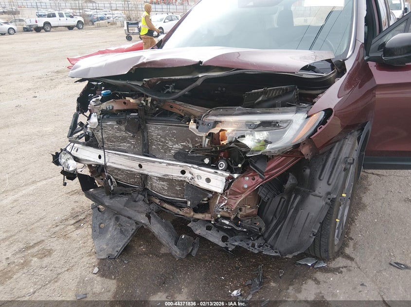 2021 Honda Passport Awd Ex-L VIN: 5FNYF8H56MB041935 Lot: 44371836