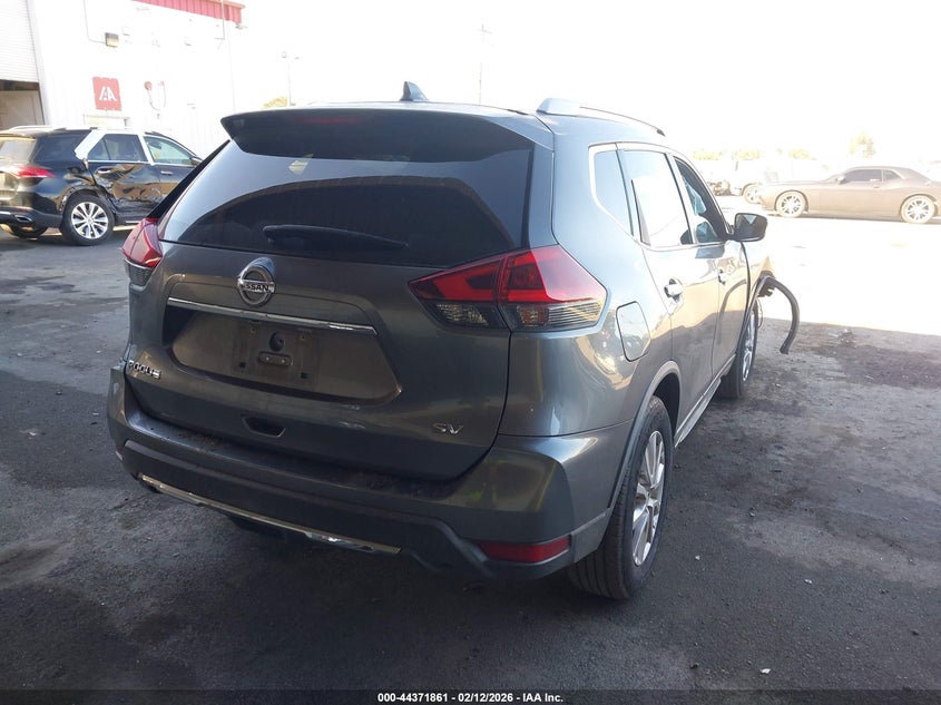 2018 Nissan Rogue Sv