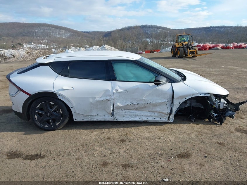 2025 Kia Ev6 Wind VIN: 5XYC3DJC3SG007641 Lot: 44371999