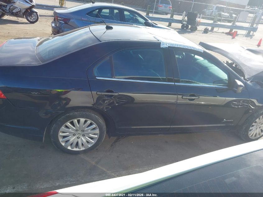 2010 Ford Fusion Hybrid VIN: 3FADP0L36AR388555 Lot: 44372021