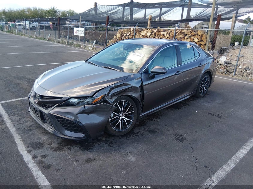 2022 Toyota Camry Se