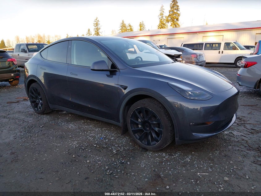 2023 Tesla Model Y Awd/Long Range Dual Motor All-Wheel Drive