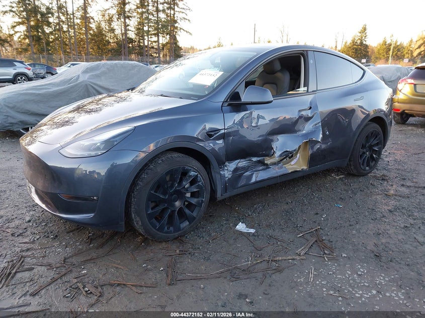 2023 Tesla Model Y Awd/Long Range Dual Motor All-Wheel Drive